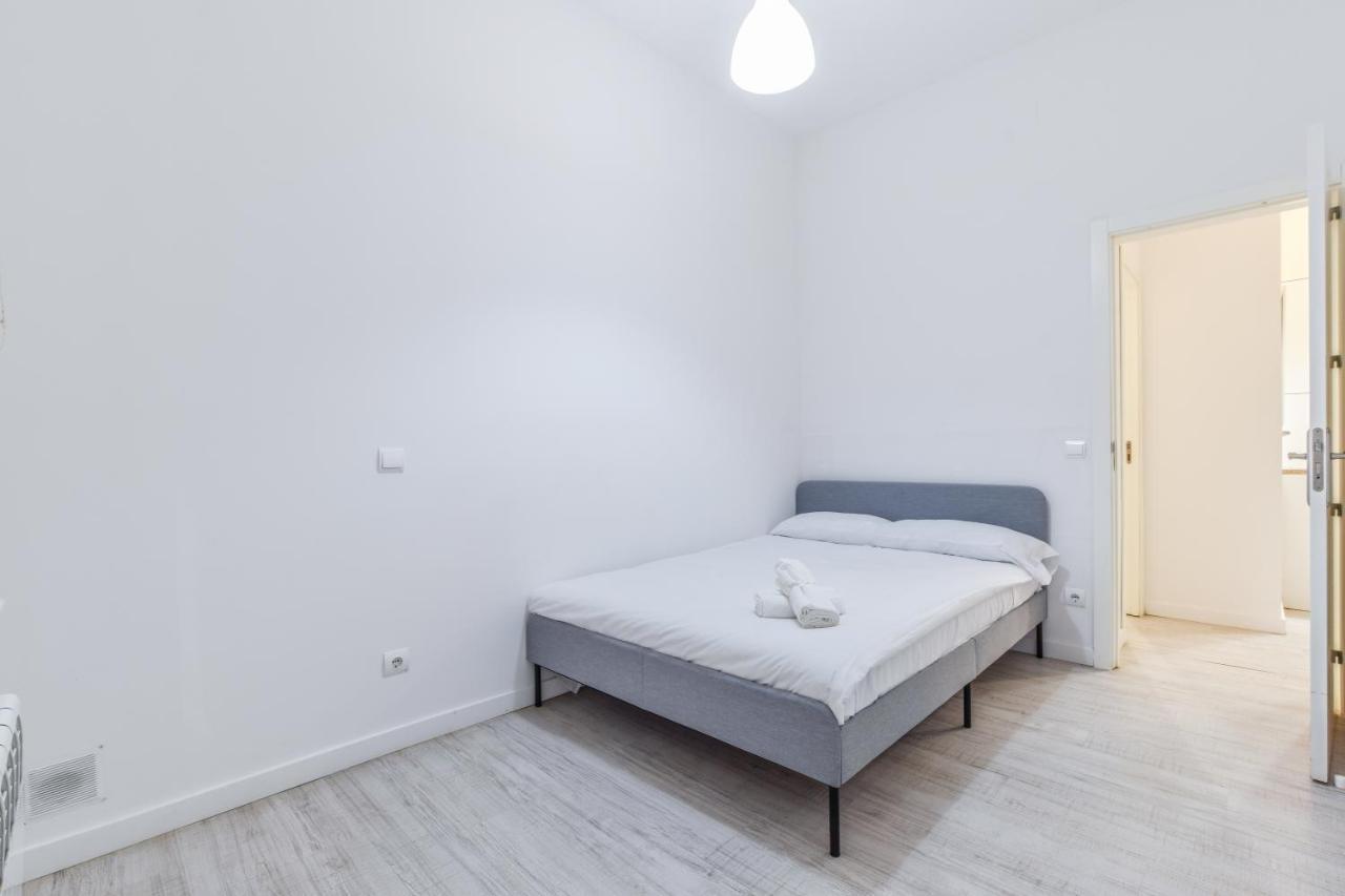Appartement Amplio Apartamento En Malasana Para 6 Personas à Madrid Extérieur photo